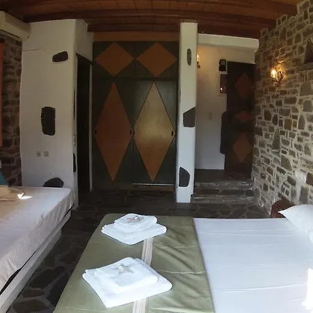Arokaria Hideaway