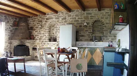 Arokaria Hideaway Aparthotel