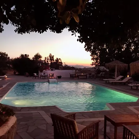 Arokaria Hideaway Aparthotel 2*